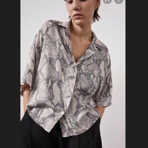 H&M snake print Voluminous shirt